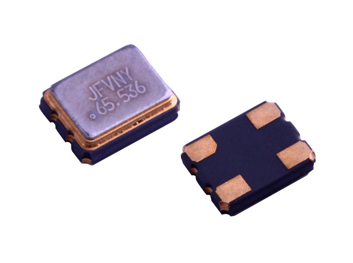 XO32 - 晶体振荡器